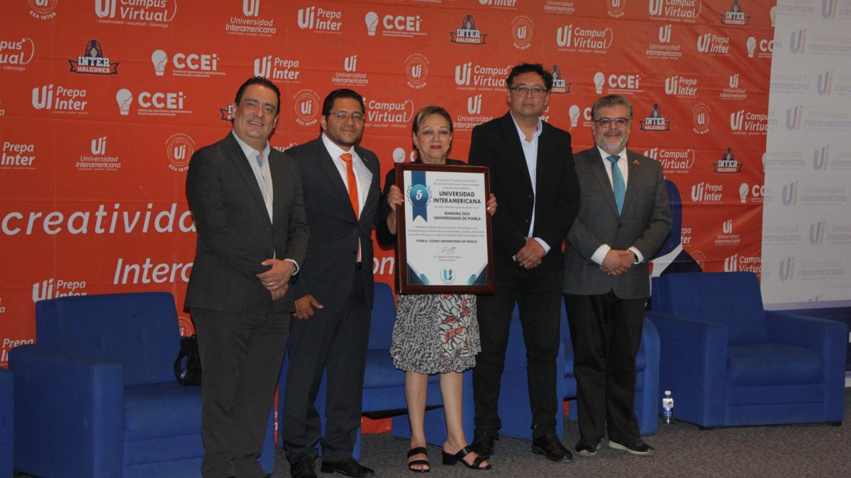 La Universidad Interamericana recibe el reconocimiento como la Quinta mejor Institución.