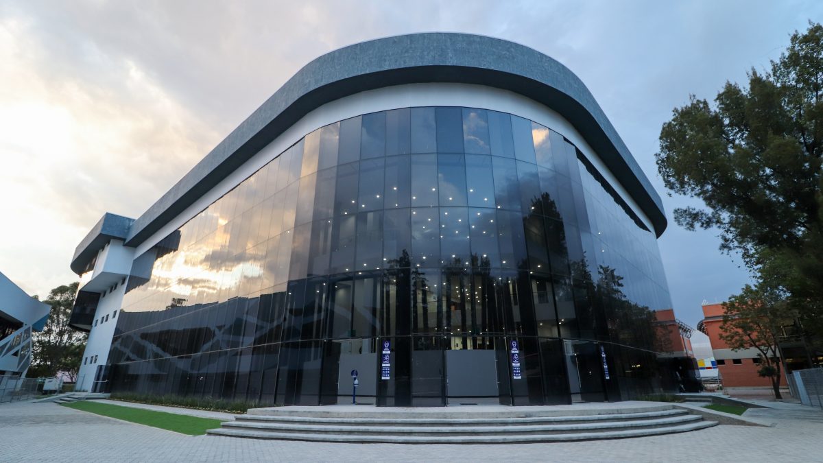 Instituto Oriente de Puebla: Militia est Vita