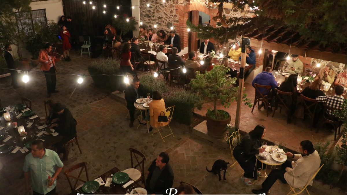 SABORES QUE INSPIRAN, EN EL CORAZÓN DE  ROSA FRESCA