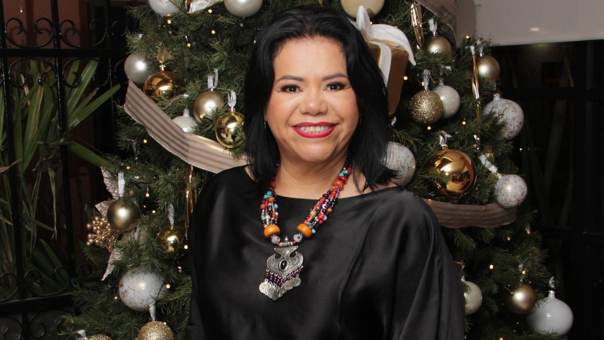 UN BRINDIS  POR EL 2024