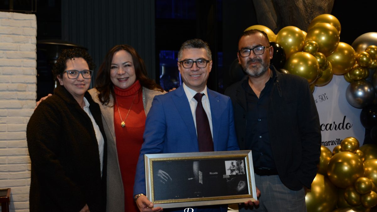 R Entrevista: DR. RICARDO CASTILLO  ESTÉVEZ