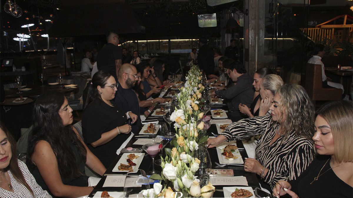 UN MARIDAJE PARA MAMÁ