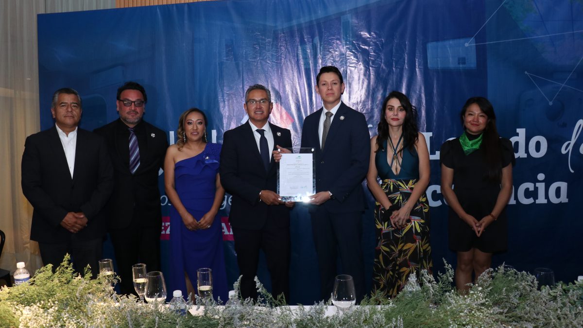 LINFOLAB: 45 AÑOS DE EXCELENCIA