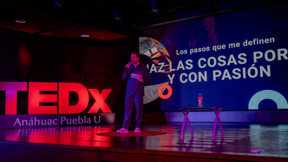 LIDERAZGO Y CREATIVIDAD EN TEDX  ANÁHUAC PUEBLA