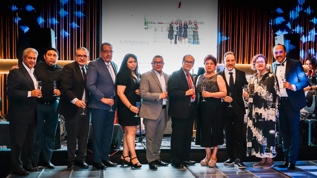 GALA DE LA UNIVERSIDAD EP DE MÉXICO