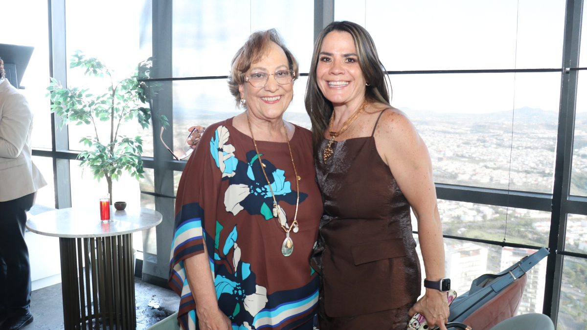 Maria de los Ángeles Solis y Verónica Pérez