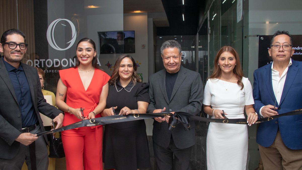 UN NUEVO  HORIZONTE EN  SALUD DENTAL