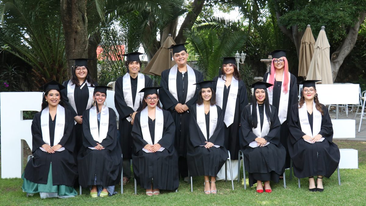 TROZMER CELEBRA SU GRADUACIÓN 2026